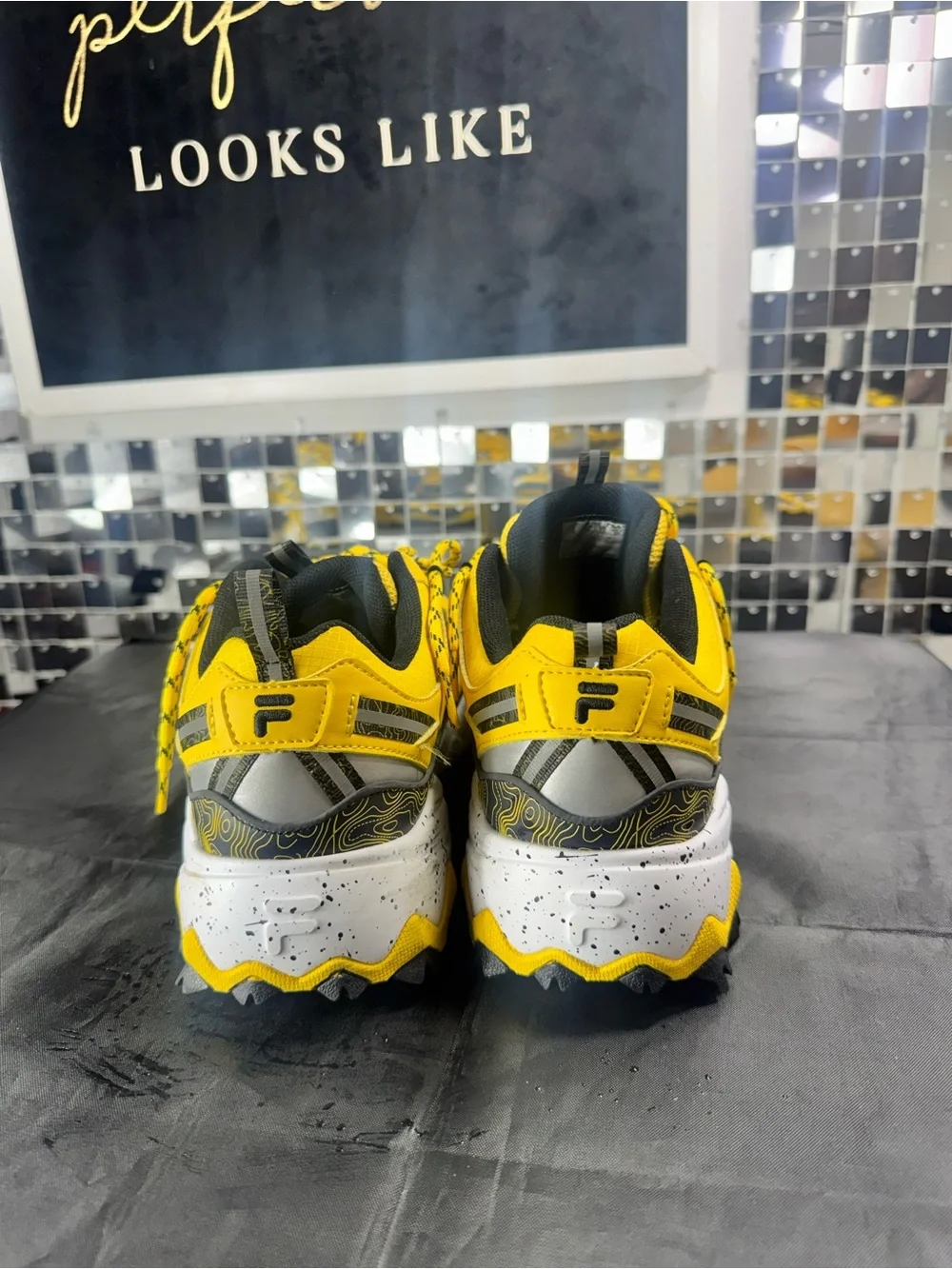 FILA Men's Yellow and Black Trail Running Sneakers
